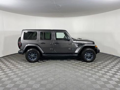 Used 2026 Jeep Wrangler Unlimited Sport AWD/4WD image 8