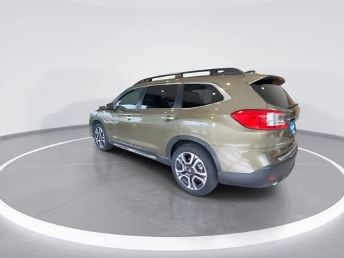 Used 2023 Subaru Ascent Touring AWD/4WD image 6