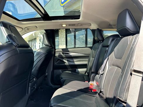 Used 2023 INFINITI QX60 Luxe w/ Cargo Package image 14