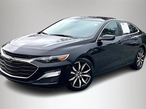 Certified 2021 Chevrolet Malibu RS image 3