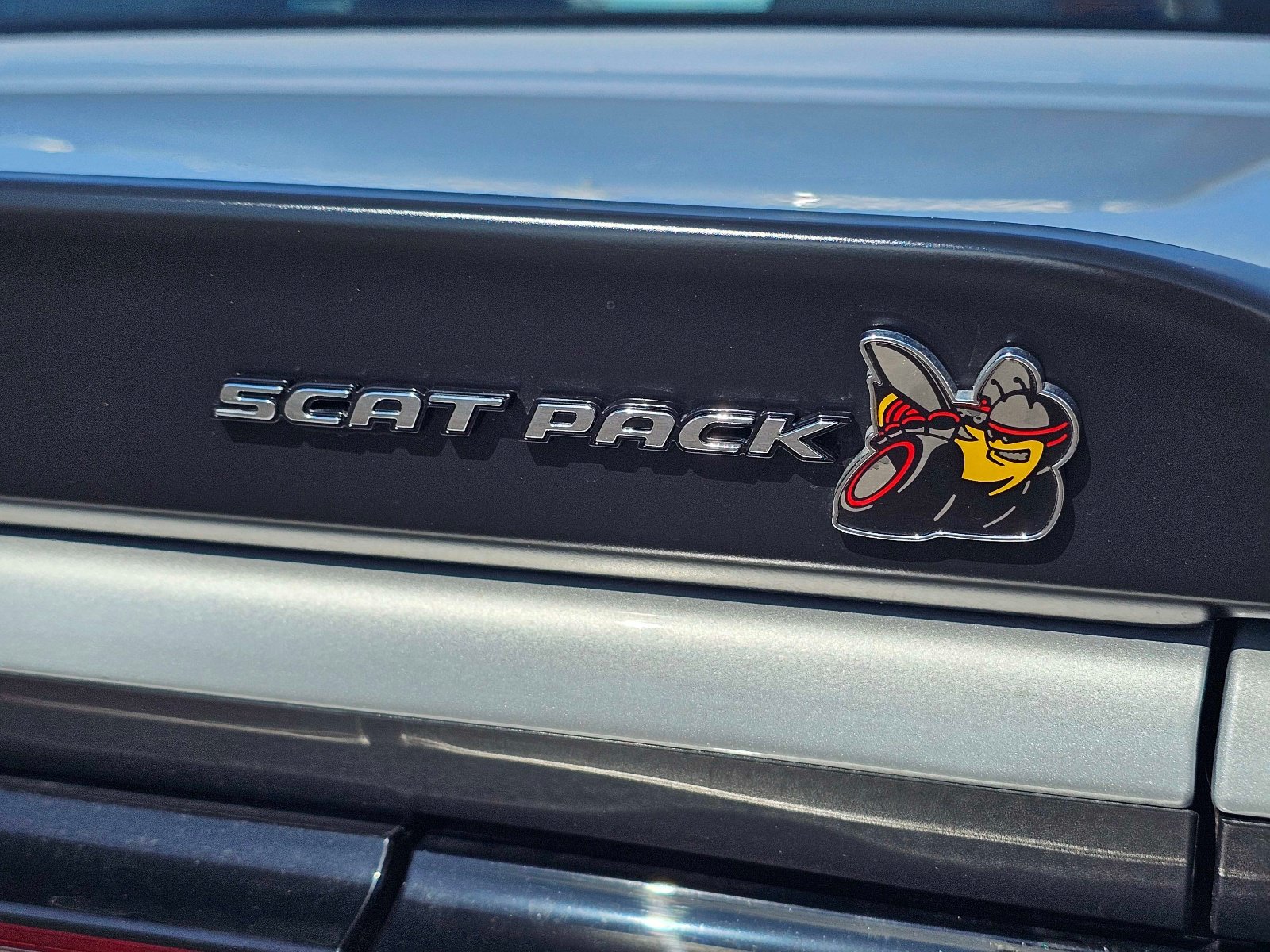 Used 2022 Dodge Challenger R/T Scat Pack RWD image 10