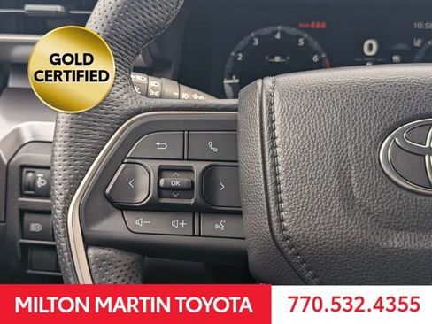 Certified 2025 Toyota Tacoma TRD Off-Road AWD/4WD image 23