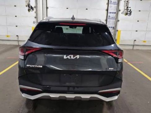 Used 2023 Kia Sportage EX AWD/4WD image 7