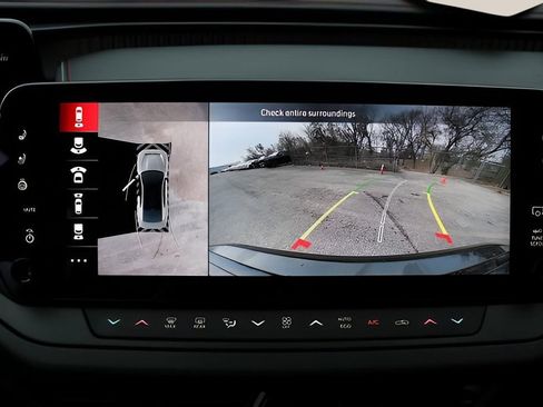 Used 2024 Dodge Charger R/T Scat Pack w/ Plus Group image 21