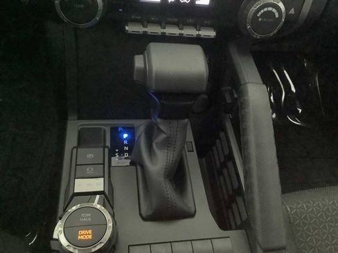 Used 2025 Toyota 4Runner SR5 image 18