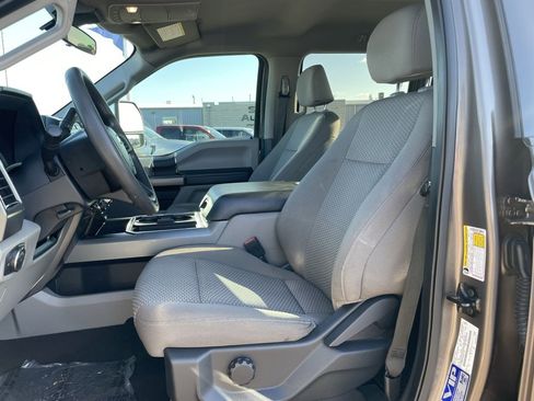 Used 2022 Ford F350 XLT w/ FX4 Off-Road Package image 7