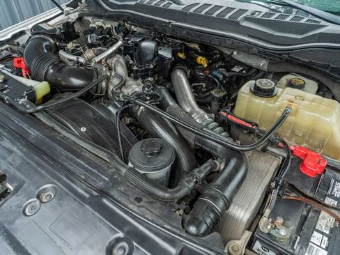 Used 2019 Ford F350 XL w/ Power Equipment Group RWD image 15