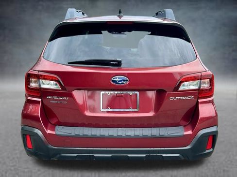 Used 2019 Subaru Outback 2.5i Premium AWD/4WD image 6