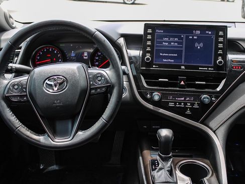 Certified 2022 Toyota Camry XSE FWD image 15