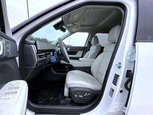New 2026 Hyundai Santa Fe Calligraphy AWD/4WD image 10
