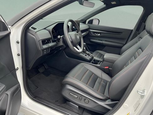 Certified 2025 Honda CR-V Sport-L image 12