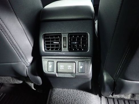 Used 2019 Subaru Outback 2.5i Limited w/ Popular Package #2 image 32