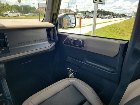Used 2024 Ford Bronco Wildtrak AWD/4WD image 16