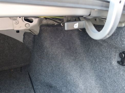 Used 2014 Honda Accord EX-L image 32