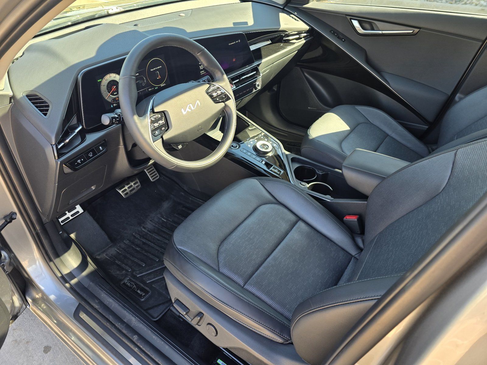 Used 2023 Kia Niro Wave FWD image 25