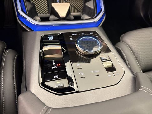 Used 2025 BMW X3 xDrive30i w/ Premium Package image 19