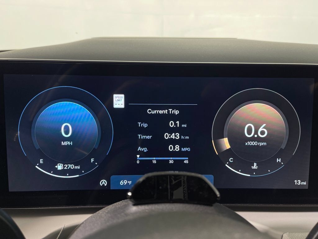 New 2026 Hyundai Tucson Limited FWD image 20