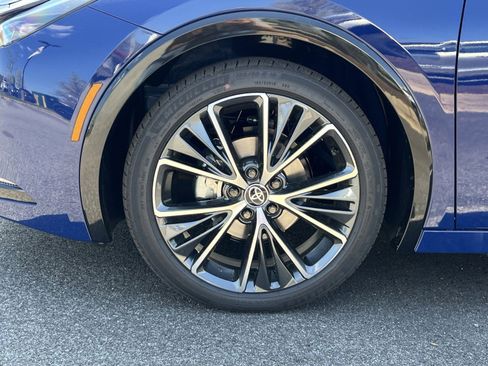 New 2026 Toyota Prius XLE image 5