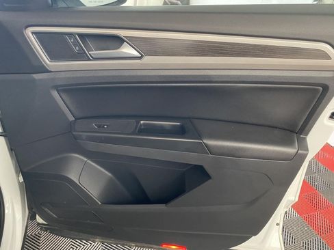 Used 2018 Volkswagen Atlas SE FWD image 7
