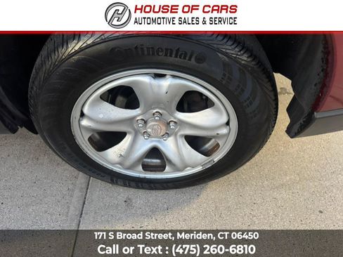 Used 2014 Subaru Forester 2.5i image 18