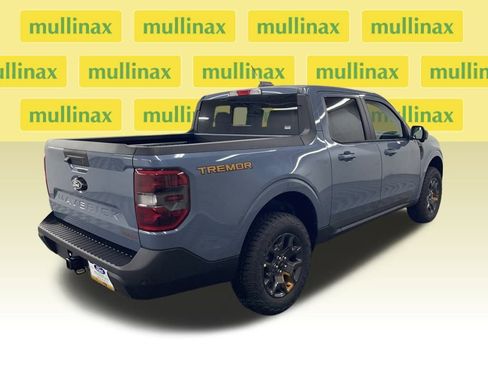 New 2025 Ford Maverick Tremor image 3