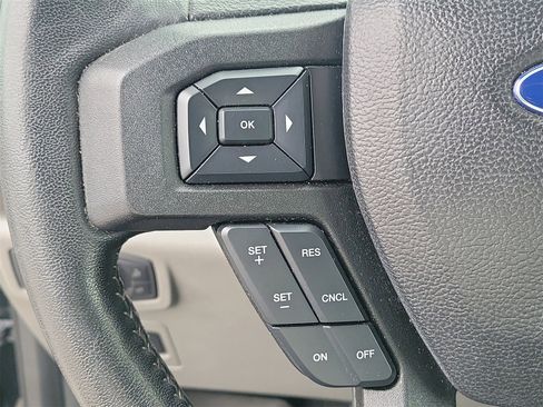 Used 2018 Ford F150 XLT w/ Equipment Group 302A Luxury image 23