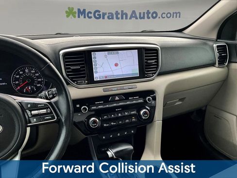 Used 2022 Kia Sportage EX w/ EX Technology Package FWD image 10