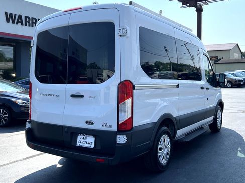 Used 2016 Ford Transit 150 XLT image 12