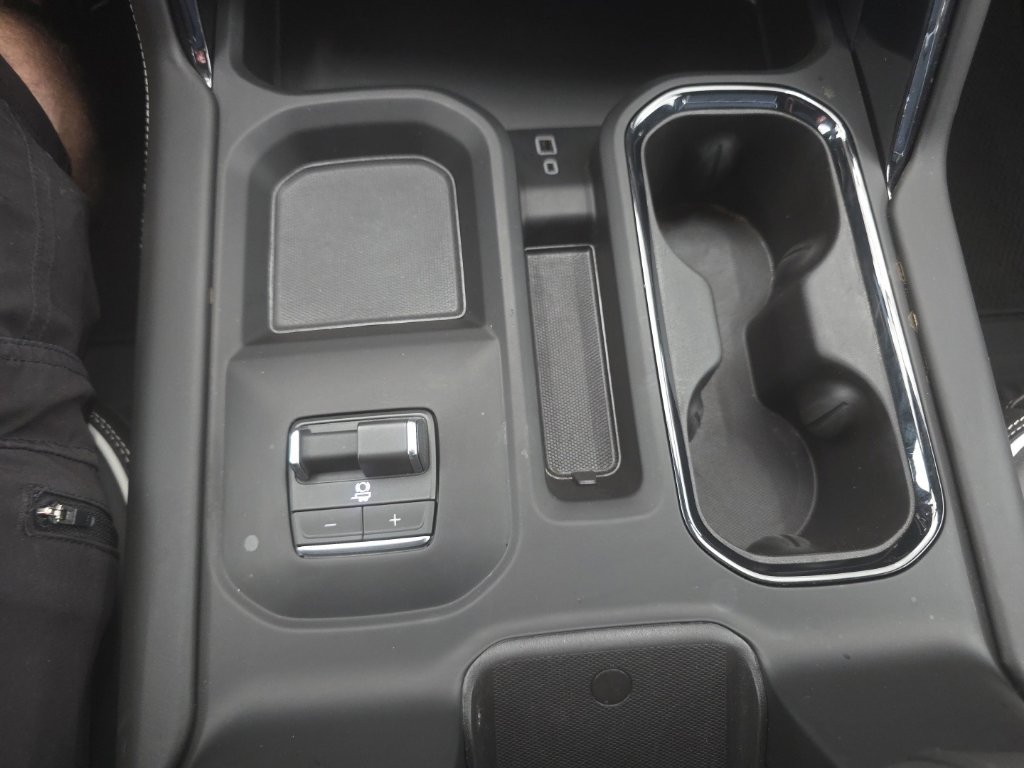 Used 2026 GMC Sierra 2500 AT4X AWD/4WD image 53