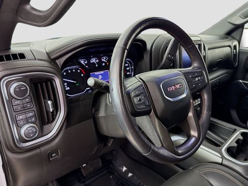 Used 2021 GMC Sierra 1500 AT4 w/ AT4 Preferred Package image 9