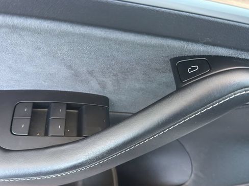 Used 2021 Tesla Model 3 Standard Range Plus RWD image 18