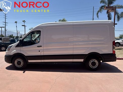 Used 2024 Ford Transit 150 148 Medium Roof RWD image 5