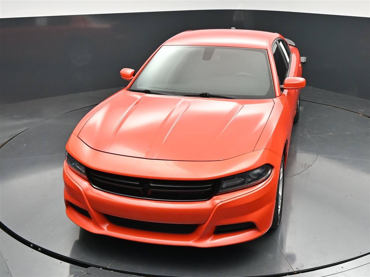 Used 2018 Dodge Charger SXT RWD image 20