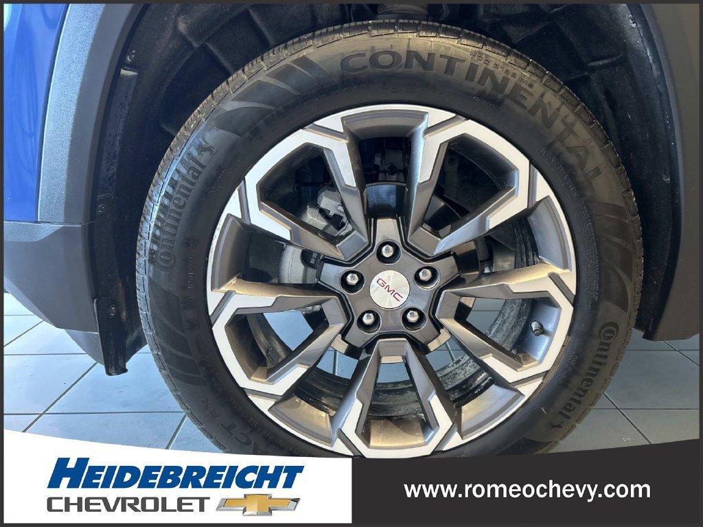Used 2026 GMC Terrain Elevation w/ Elevation Premium Package AWD/4WD image 7