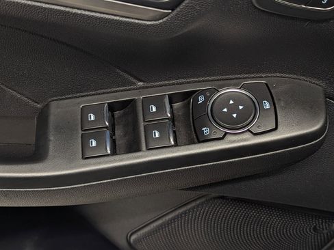 Used 2022 Ford Escape Titanium image 18