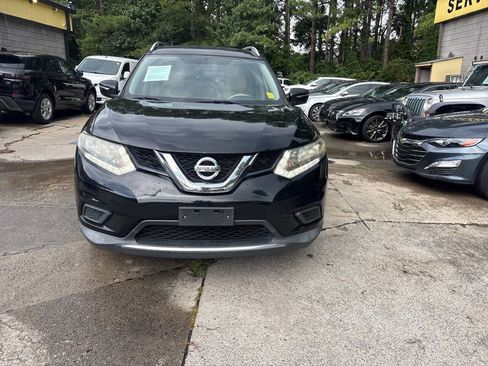 Used 2015 Nissan Rogue SV FWD image 3