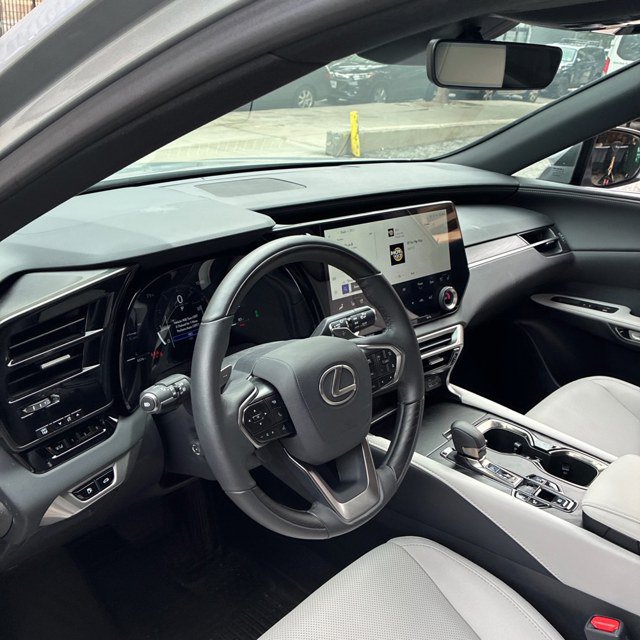 Used 2026 Lexus RX 350 Premium w/ All Season Protection Package AWD/4WD image 15