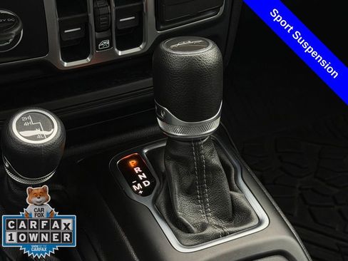 Used 2024 Jeep Gladiator Sport AWD/4WD image 17