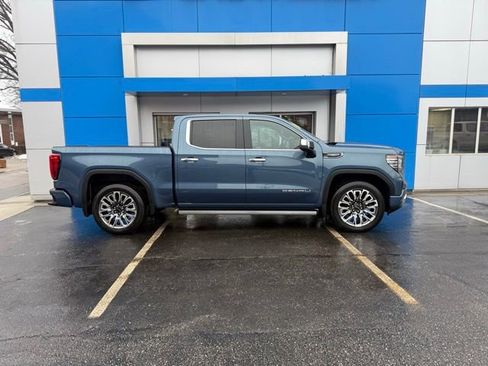 Used 2024 GMC Sierra 1500 Denali Ultimate image 4