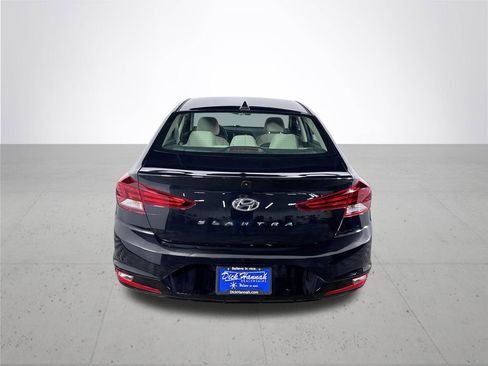 Used 2019 Hyundai Elantra SEL image 7