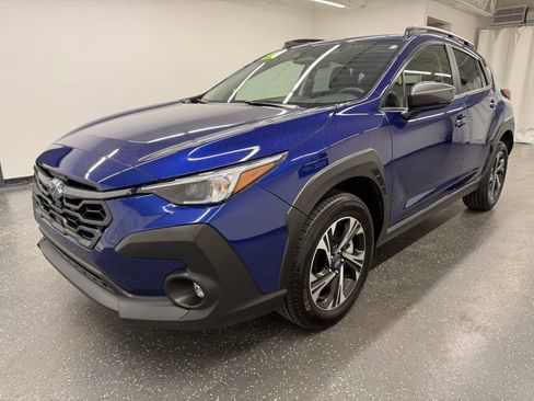 Used 2025 Subaru Crosstrek 2.0i Premium AWD/4WD image 4