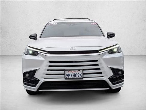 Used 2024 Lexus TX 500h TX 500h F SPORT Premium image 2