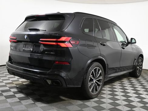 Used 2024 BMW X5 xDrive40i w/ M Sport Package image 6