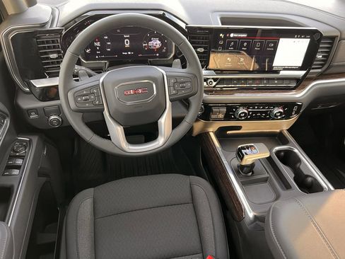 New 2026 GMC Sierra 1500 Elevation w/ Preferred Package image 12