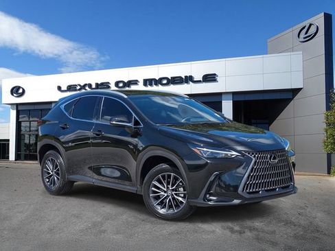 Certified 2025 Lexus NX 250 FWD w/ Accessory Package (2T) image 1