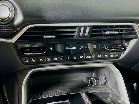 Used 2025 MAZDA CX-90 3.3 Turbo w/ Premium Plus Pkg image 14