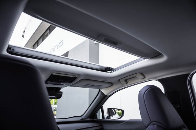 Certified 2025 Lexus UX 300h FWD w/ Accessory Package (Z2) image 22