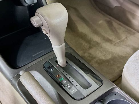 Used 2003 Toyota Camry LE image 18