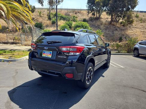 Used 2021 Subaru Crosstrek 2.0i Premium w/ Popular Package #2 AWD/4WD image 7
