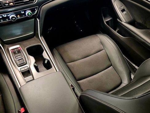 Used 2022 Honda Accord Sport image 23